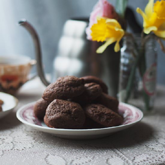 Walnut Butter Cocoa Cookies