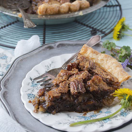 Chocolate Bourbon Pecan Pie