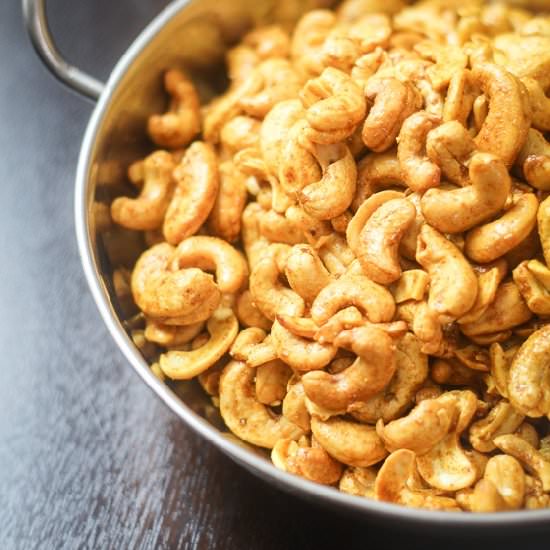 Curry Roasted Cashews