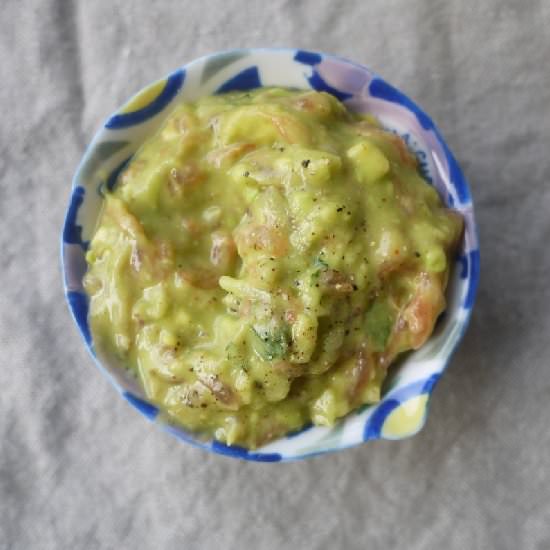 Grapefruit Guacamole (Paleo)