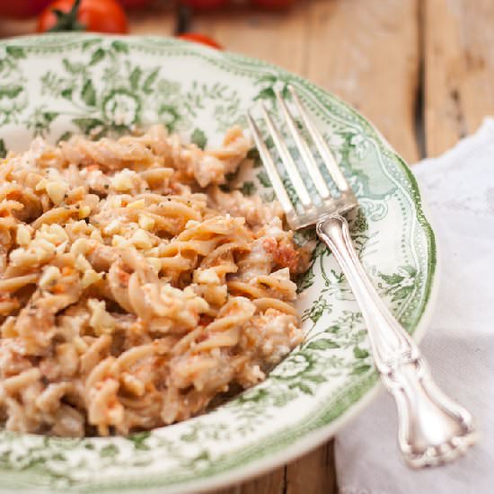 Pasta with Pesto of Dried Tomatoes