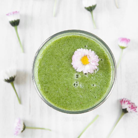 Green Smoothie with Parsley