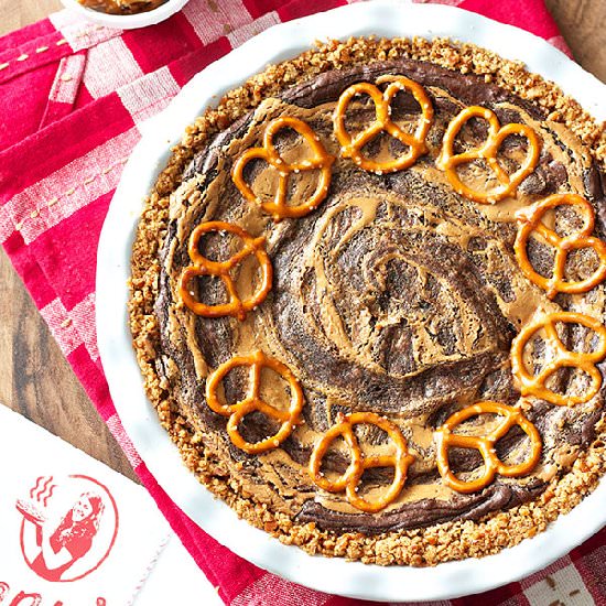 Peanut Butter Pretzel Brownie Pie