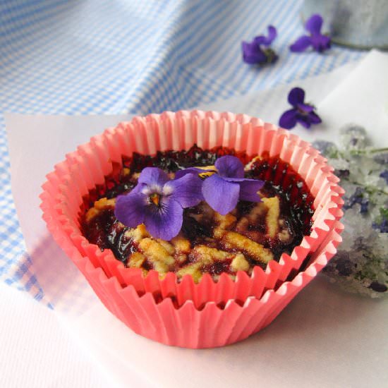 Mini Pies with Blueberry Jam&Violet