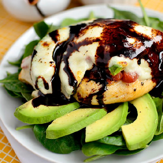 Avocado and Bruschetta Chicken