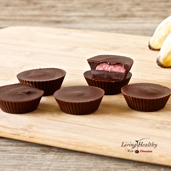 Strawberry-Banana Chocolate Cups