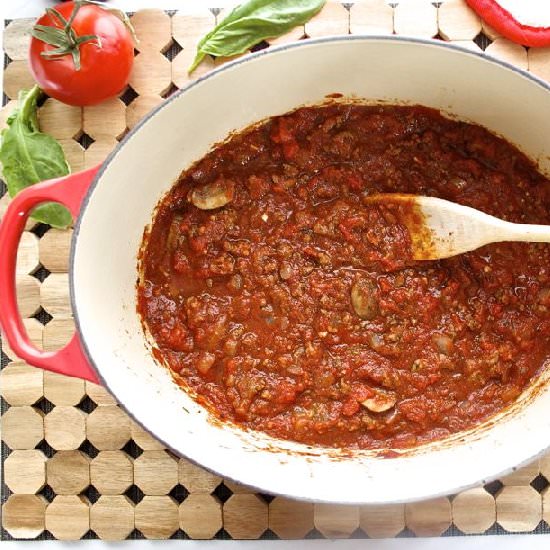 Meat Sauce w/Red Wine & Mushrooms