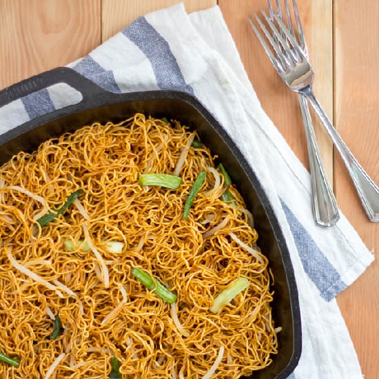 Pan-fried Noodles with Soy Sauce