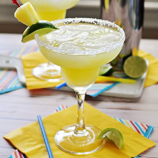 Fresh Pineapple Margaritas