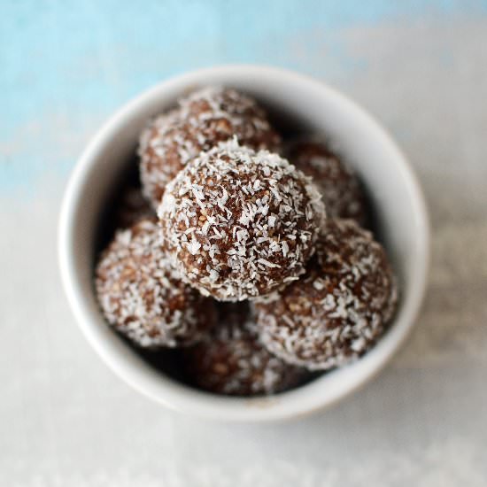 Chocolate Almond Date Balls