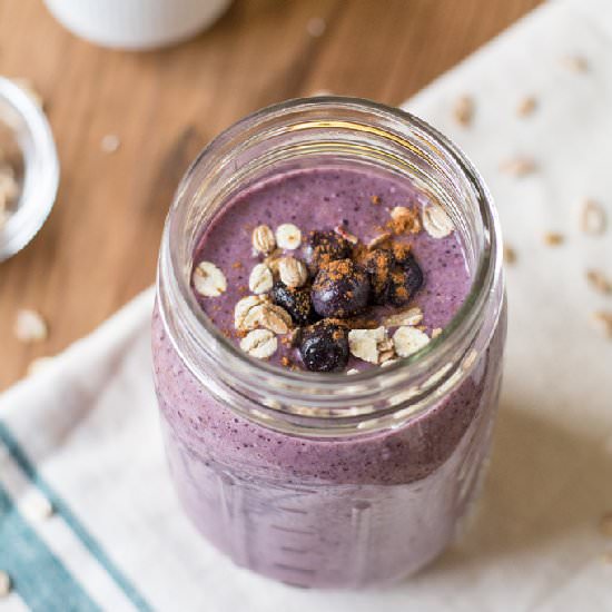 Blueberry Banana Breakfast Smoothie