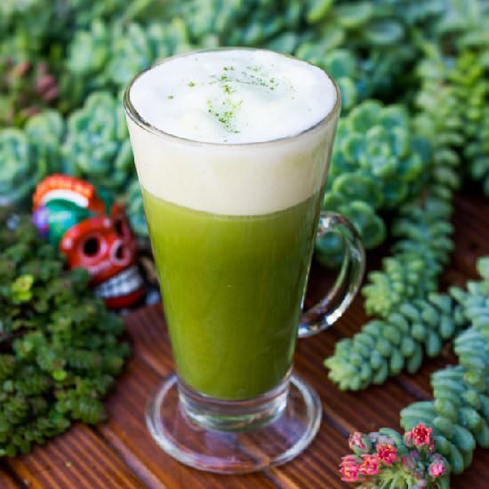 Homemade Matcha Tea Latte