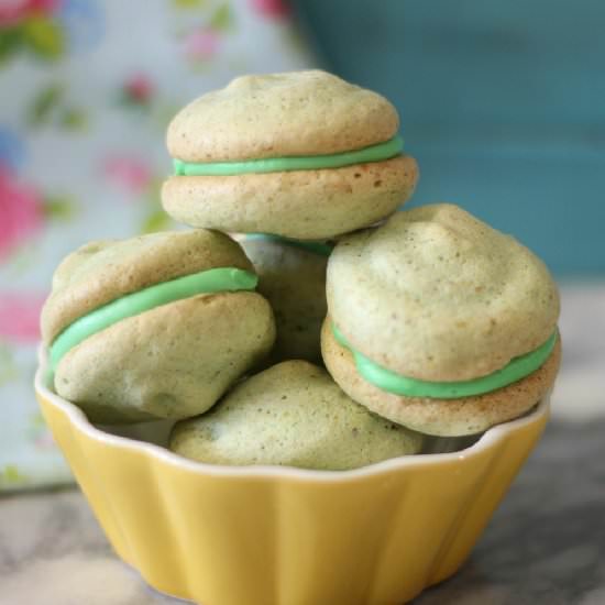 Pistachio Macaroon w/ Cherry