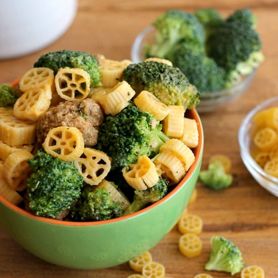 Cheesy Skillet Pasta with Meatballs