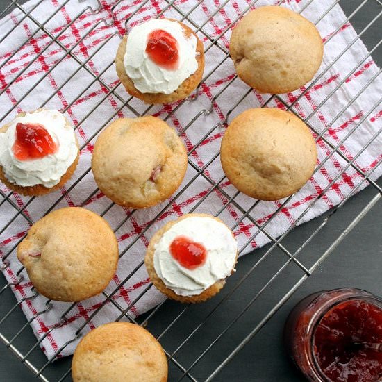 Rhubarb muffins