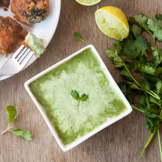 Yogurt Dip / Green Chutney