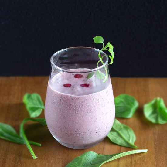Mixed Berries Smoothie With Spinach