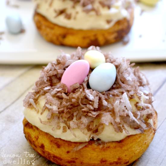 Birds Nest Cinnamon Rolls