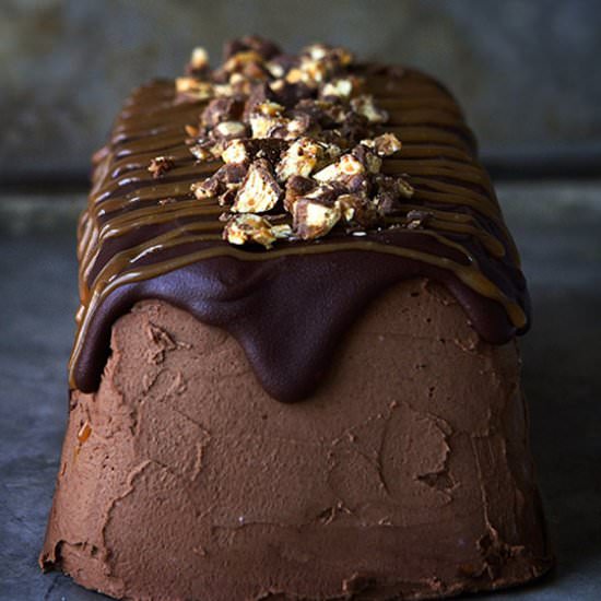 Snickers Semifreddo Cake