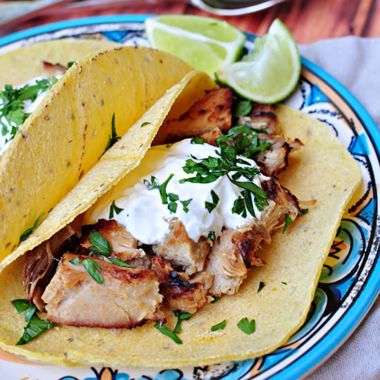 Slow Cooker Pork Carnitas Tacos