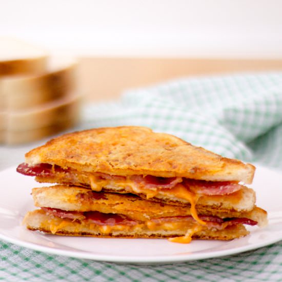 Grilled Cheese & Bacon Sandwich