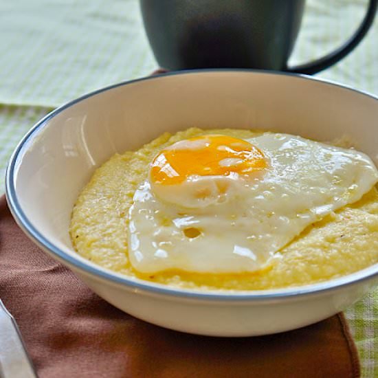 Mascapone Grits with Eggs