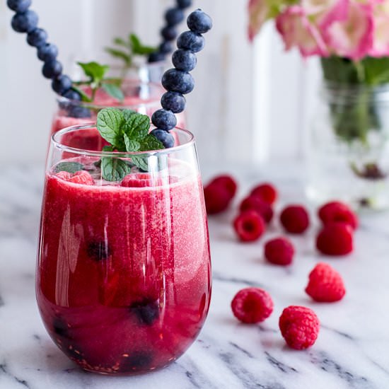 Raspberry-Rhubarb Bellini Smoothie