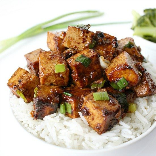 Asian Garlic Tofu with Rice