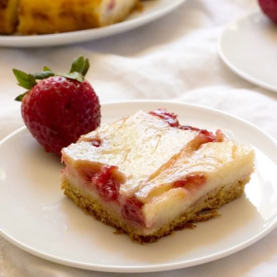 Strawberry Swirl Sour Cream Bars