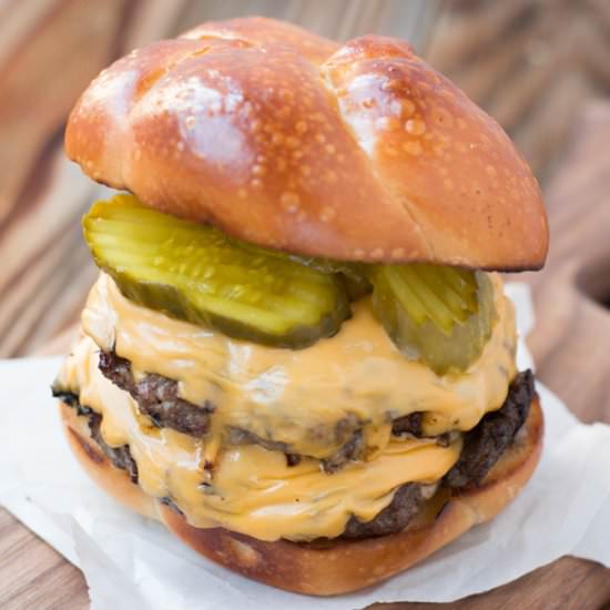 The secrets to the best hamburger