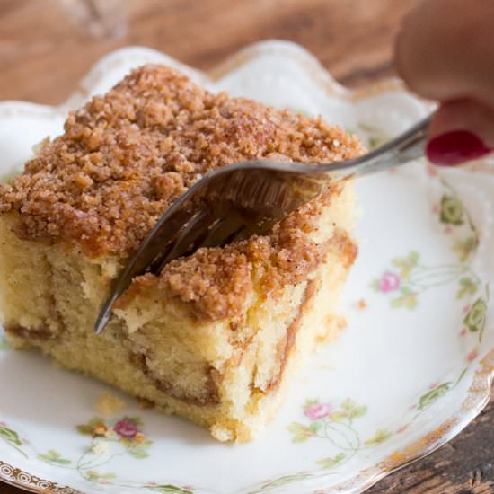 Cinnamon Streusel Coffee Cake