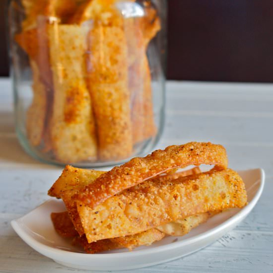 Spices wonton chips