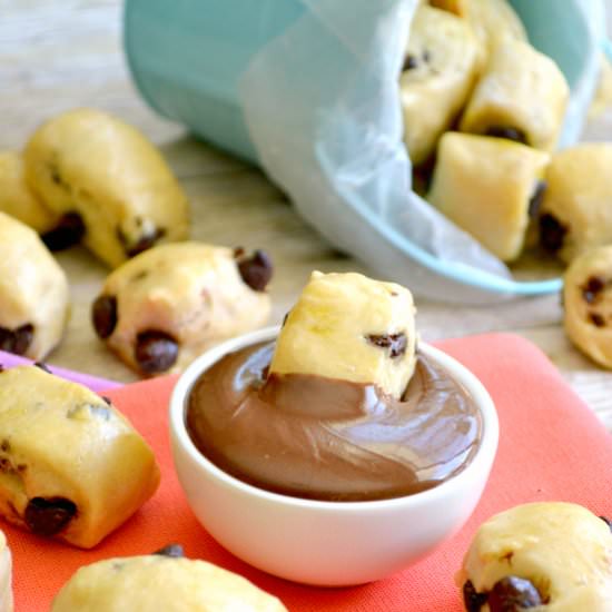 Chocolate Chip Soft Pretzel Bites