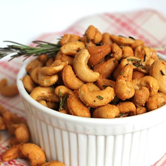 Rosemary Cashew Bar Nuts