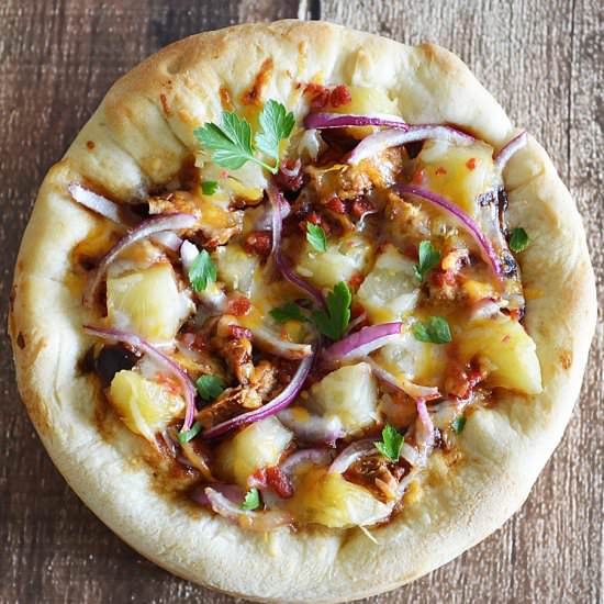Hawaiian BBQ Chicken-Free Pizza