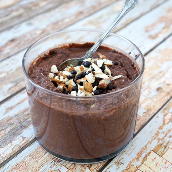 Raw Vegan “Nutella” Chia Pudding