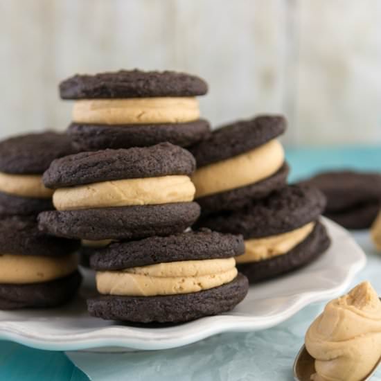 Homemade Peanut Butter Oreos