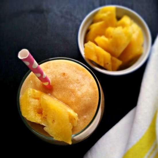 Skinny Pineapple Smoothie