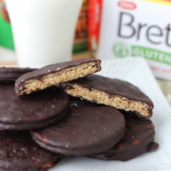 Almond Butter Cracker Cookies
