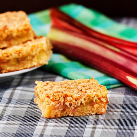 Rhubarb Coconut Crumble Bars