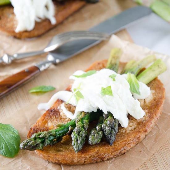 Asparagus Bruschetta