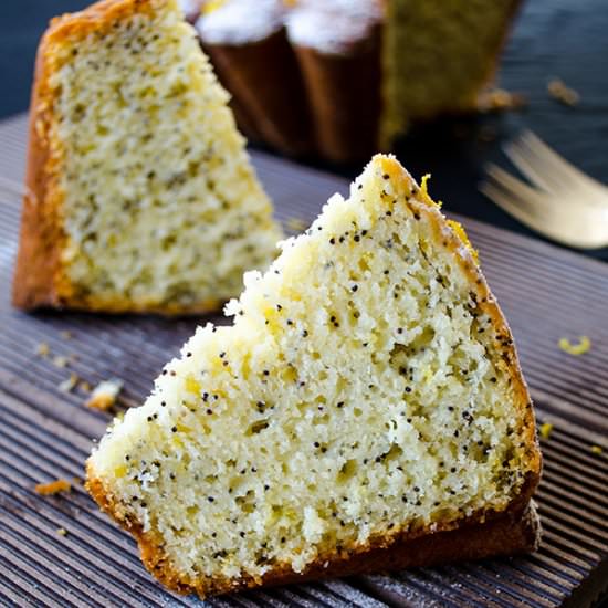 Lemon Poppy Seed Cake