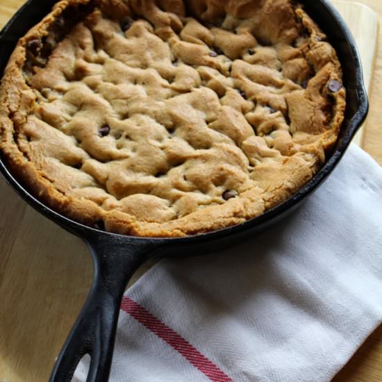Deep Dish Chocolate Chip Cookie
