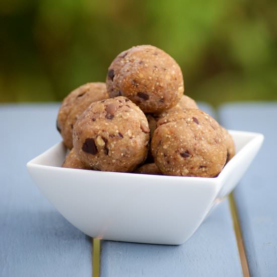 Peanut Butter Cookie Dough Raw Bite