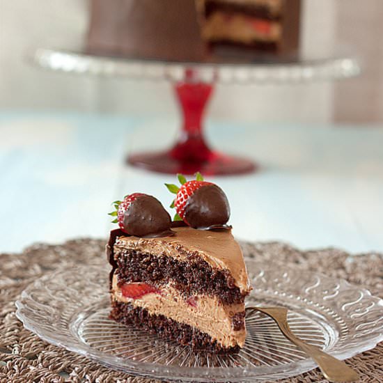 Torta mandorle e fragole