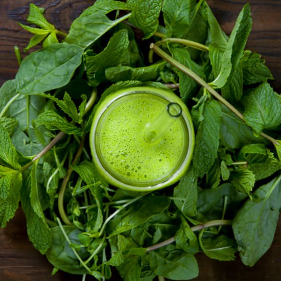 Pineapple Cucumber Mint Smoothie