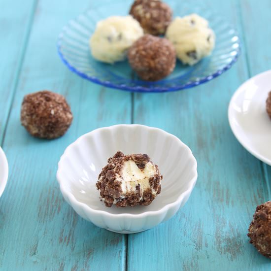 Chocolate Chip Cheesecake Balls
