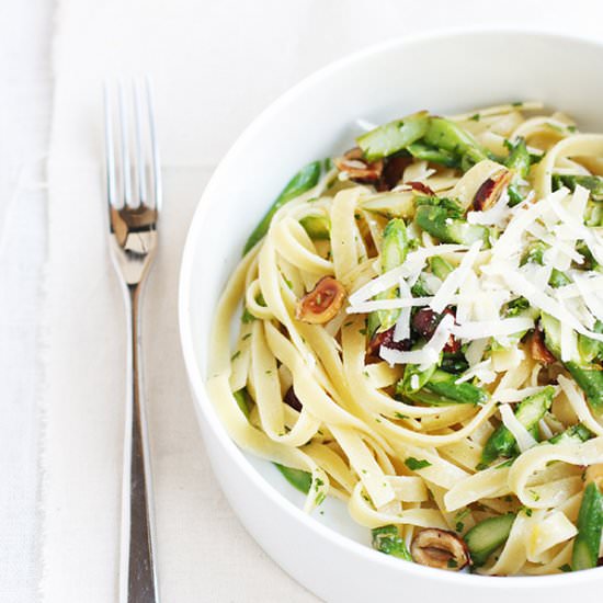 Asparagus & Hazelnut Tagliatelle