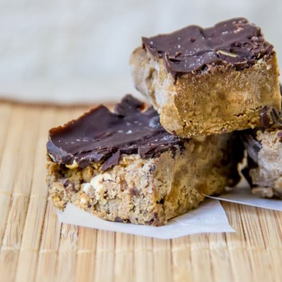 Apricot & nut butter treats