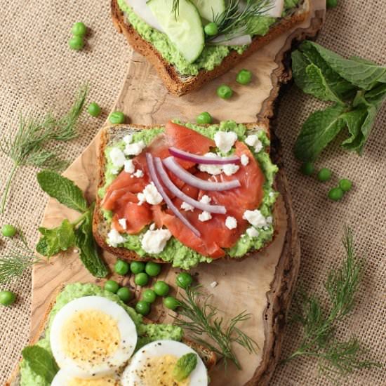 Green Pea Tartines